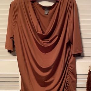 Reroute Brown cowl neck tunic top with ruching up the side. size Large